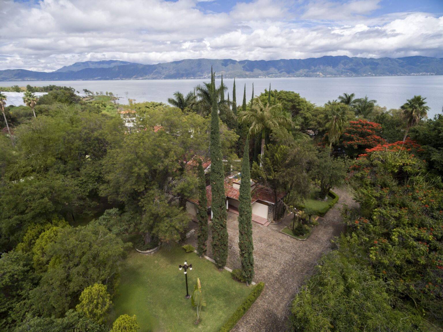 Villa San Luis Soyatlan - 1 Fachada - Aereas_0555