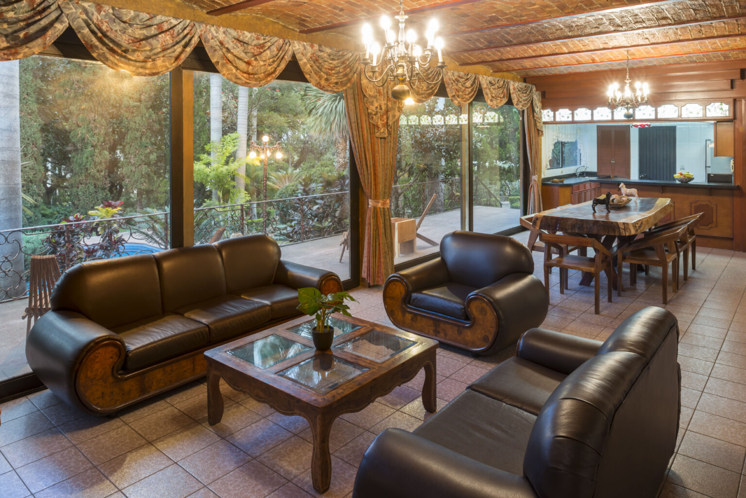 Villa San Luis Soyatlan - 3 Areas Comunes - Sala-Comedor_0587